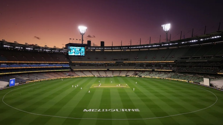 メルボルン・クリケット・グラウンドの夕暮れの光景＝１月３０日/Morgan Hancock/CA/Cricket Australia/Getty Images