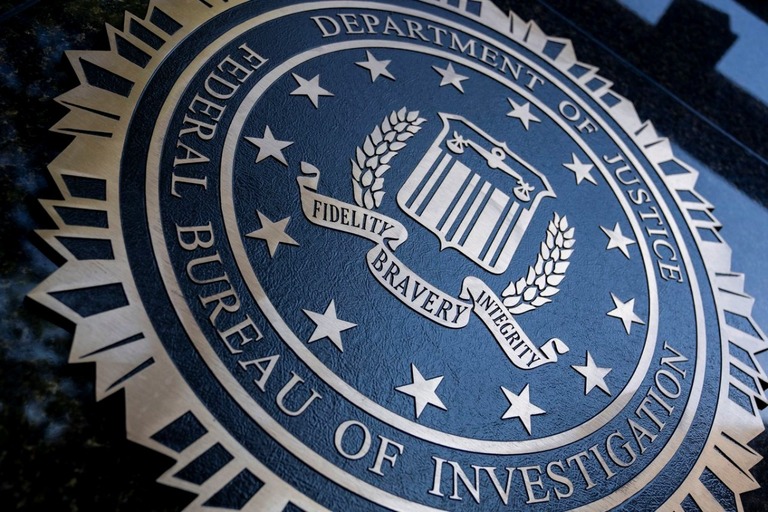 米連邦捜査局（ＦＢＩ）が外国からの選挙介入を取り締まる対策班を解散する/Stefani Reynolds/AFP/Getty Images/File