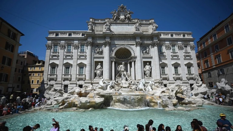 イタリア首都ローマの観光名所トレビの泉/Filippo Monteforte/AFP/Getty Images/FILE