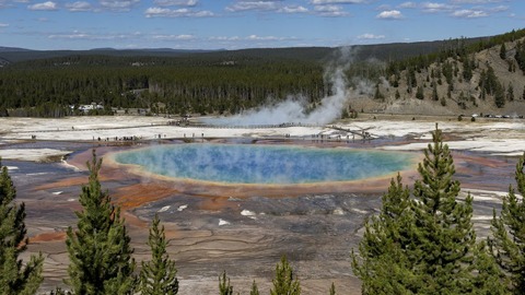 トランプ米政権の大量解雇、国立公園を直撃　夏の観光シーズン控え